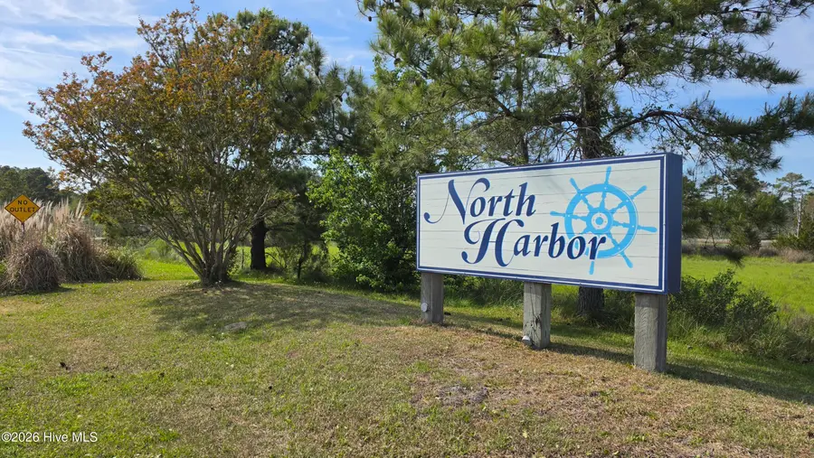 128 N Harbor Drive, Beaufort, NC 28516 - #3