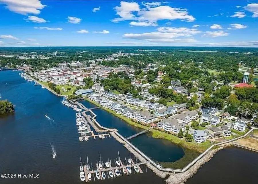 214 E Water Street, Washington, NC 27889 - #2