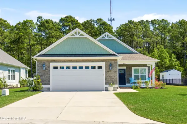 335 Lightning Bug Lane, Holly Ridge, NC 28445