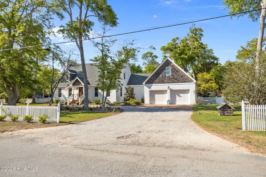 218 Lands End Road, Morehead City, NC 28557 - #2