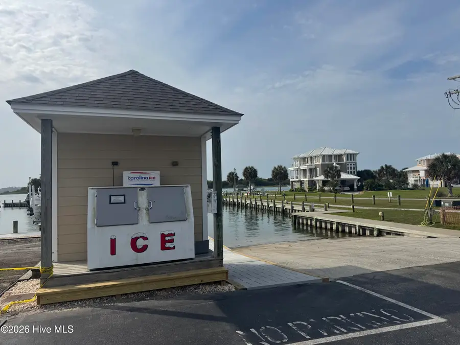 650 Cedar Point Boulevard #F1, Cedar Point, NC 28584 - #3