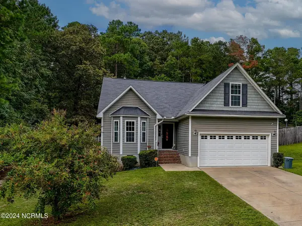 279 Smokey Mountain Drive, Raeford, NC 28376
