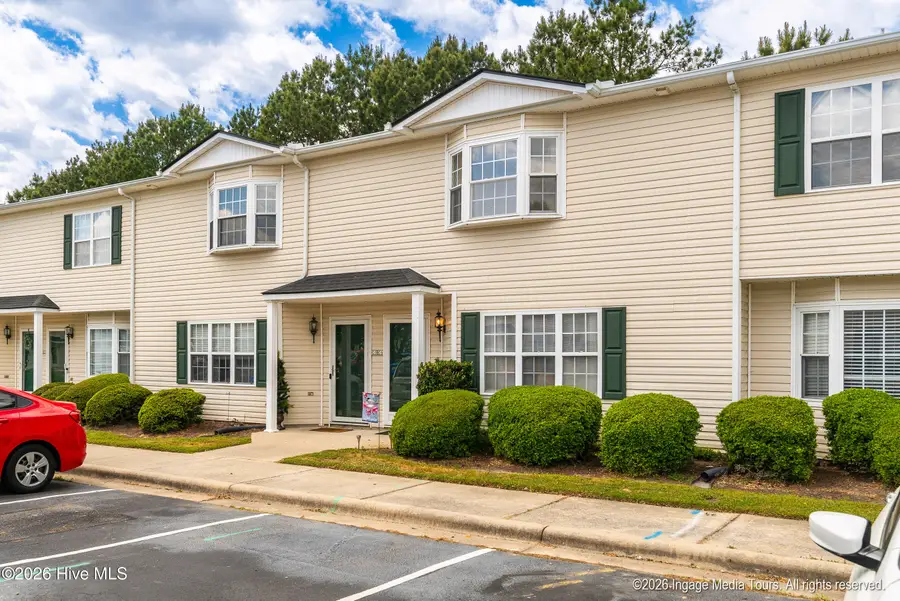 2325 Vineyard Drive #C6, Winterville, NC 28590 - #2