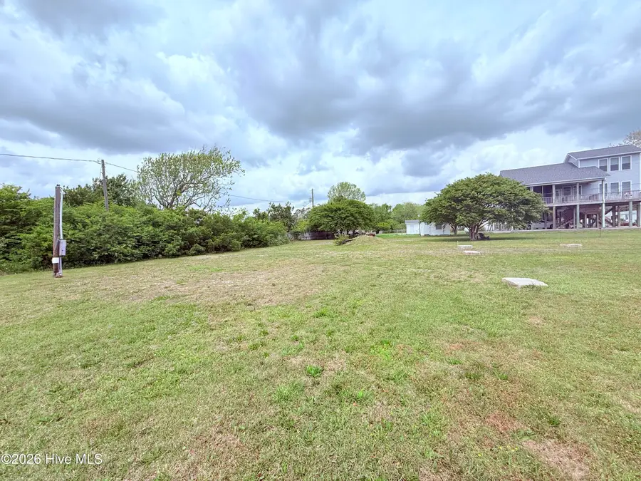 170 Frost Road, Newport, NC 28570 - #3