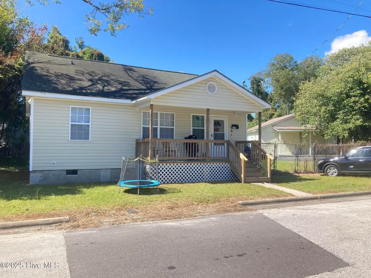 317 Liberty Street, New Bern, NC 28562 - #1