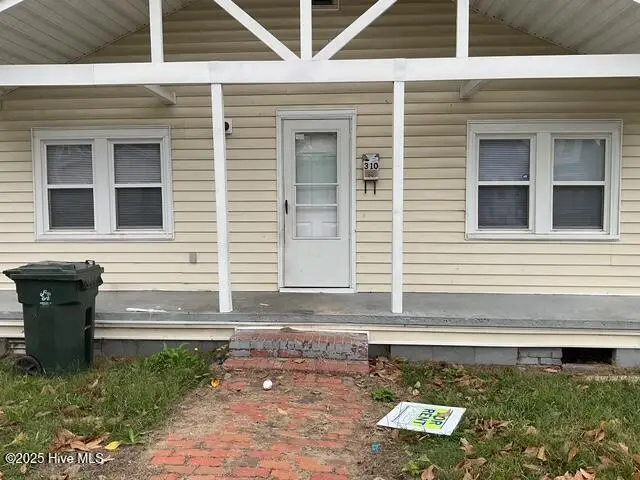 310 Jones Street, New Bern, NC 28562 - #2