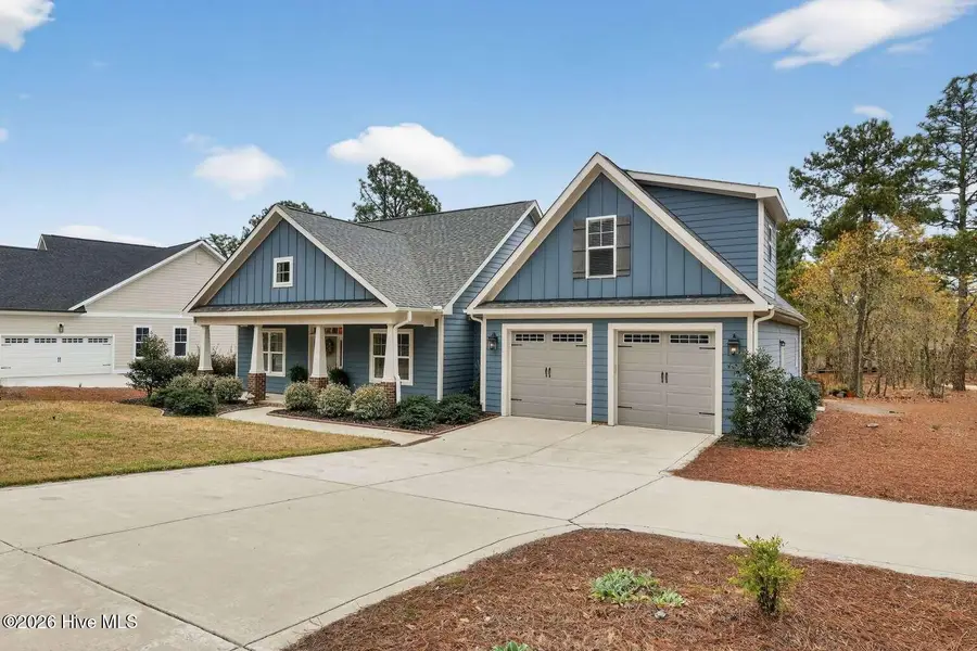 127 Longleaf Drive, West End, NC 27376 - #2