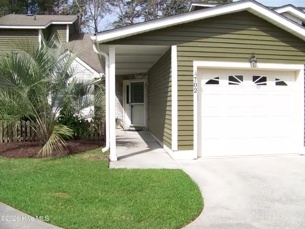 702 Cedarwood Village, Morehead City, NC 28557
