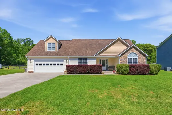 382 Carolina Pines Boulevard, New Bern, NC 28560