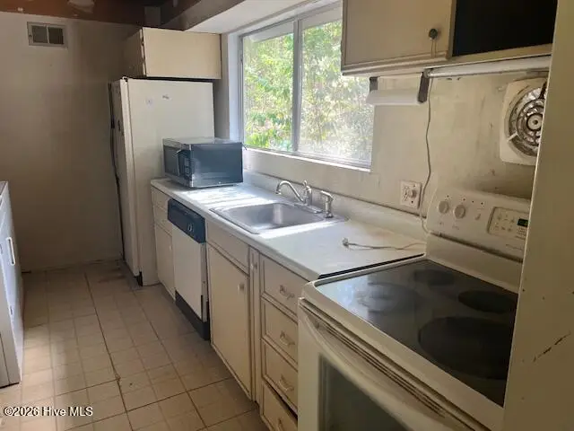 212 Skyline Manor Road, Southern Pines, NC 28387 - #3