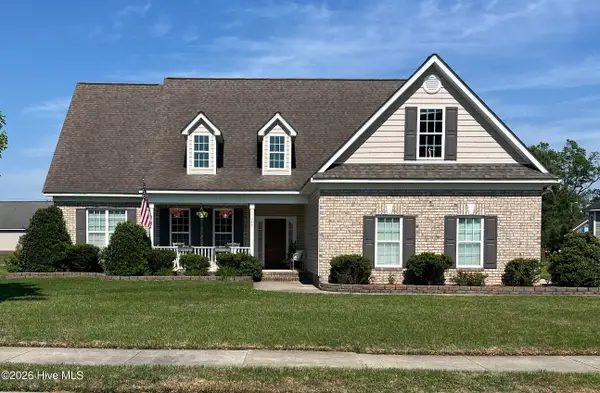 2841 Laurie Meadows Way, Winterville, NC 28590