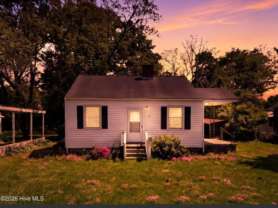 519 National Court Drive, New Bern, NC 28560 - #2