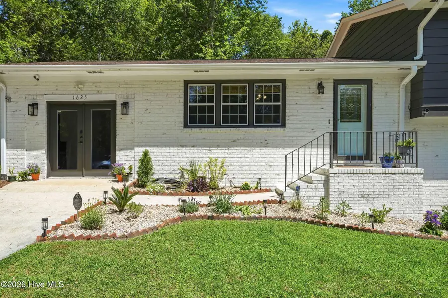 1625 Scotts Hill Loop Road, Wilmington, NC 28411 - #2