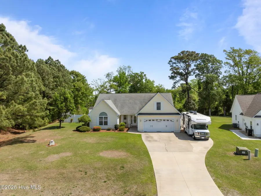 116 Bur Oaks Boulevard, Newport, NC 28570 - #2