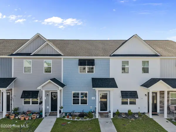 6 Outrigger Drive, Swansboro, NC 28584