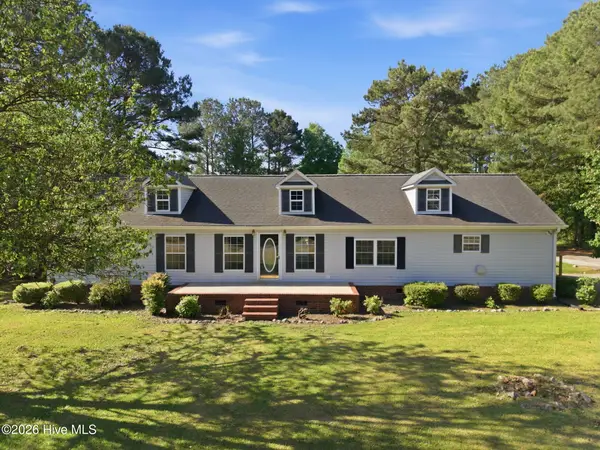 1196 Dogwood Ridge Drive, Winterville, NC 28590
