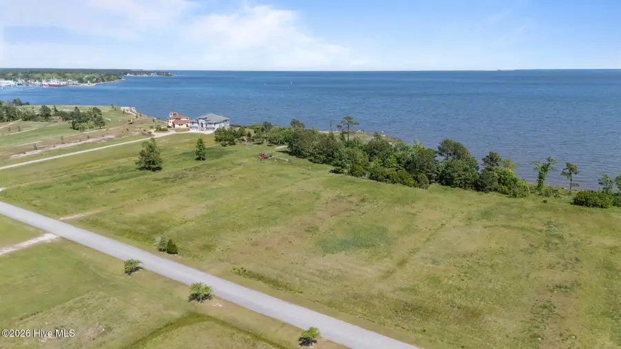 63 Wind Lake Road S, Oriental, NC 28571 - #2