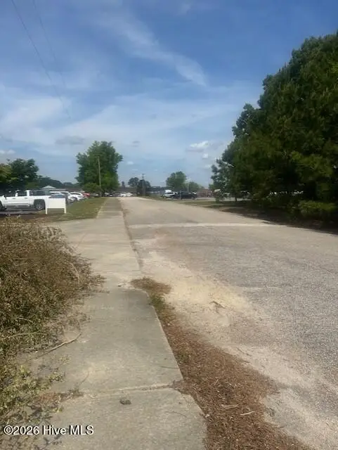 000 E Mckay Street, Elizabethtown, NC 28337