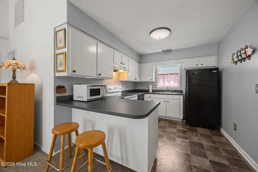 3414 Elizabeth Avenue, New Bern, NC 28562 - #3