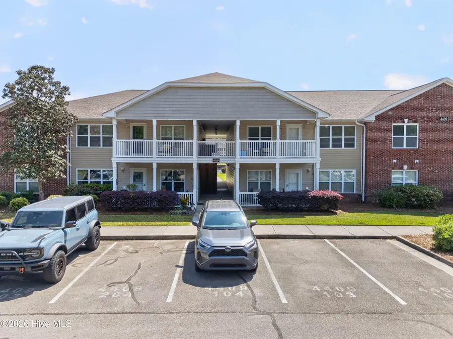 4409 Jay Bird Circle #Unit 202, Wilmington, NC 28412 - #2