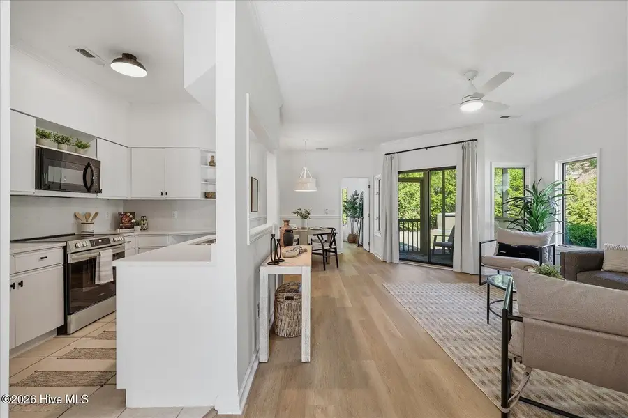 131 Longstreet Drive #Apt 106, Wilmington, NC 28412 - #2