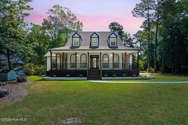 108 Canvasback Point, Hampstead, NC 28443