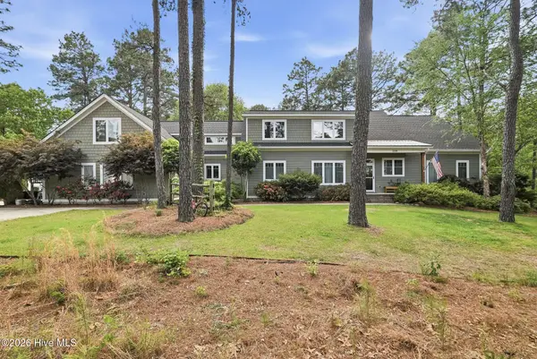 139 Hammerstone Circle, Whispering Pines, NC 28327