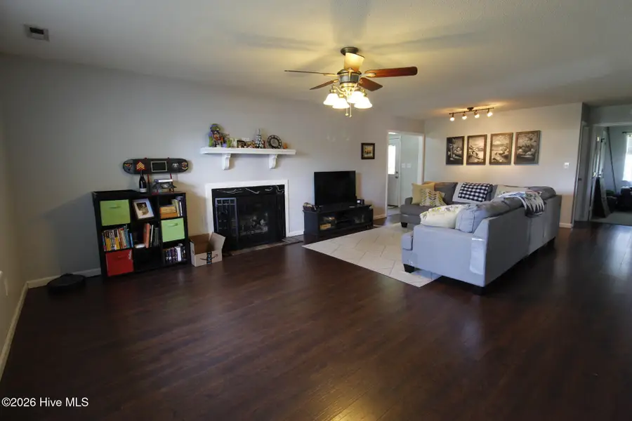 103 Quarterhorse Lane, Jacksonville, NC 28546 - #3