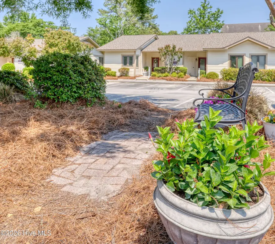 135 Longstreet Drive #Apt 101, Wilmington, NC 28412 - #2