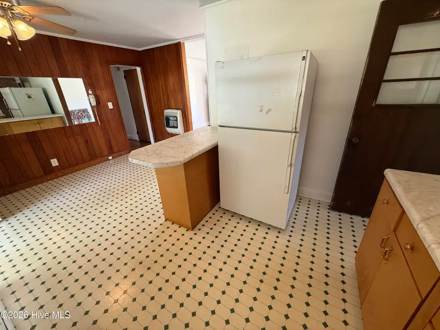 197 Old 87 Road, Elizabethtown, NC 28337 - #2