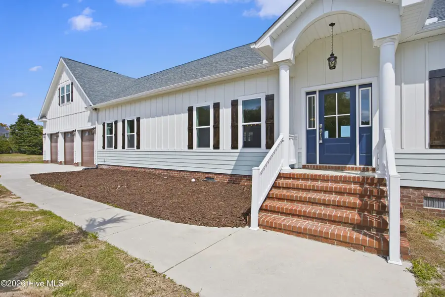 106 Elizabeth Way Court, Swansboro, NC 28584 - #3
