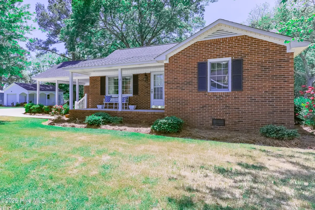 113 W Church Street, Beulaville, NC 28518 - #1