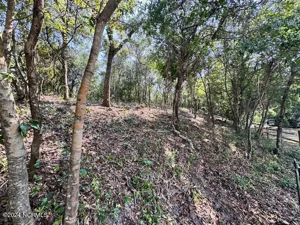 9b W Ridge, Surf City, NC 28445