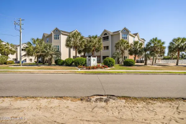 619 Spencer Farlow Drive #5-30, Carolina Beach, NC 28428