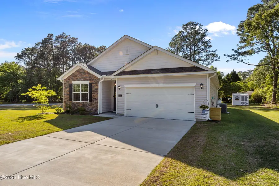 801 Crane Drive, New Bern, NC 28560 - #2