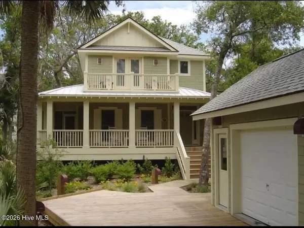2 Sandwich Tern Trail, Bald Head Island, NC 28461