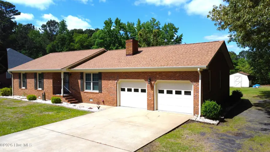 203 N Cottonwood Drive, Goldsboro, NC 27530 - #2