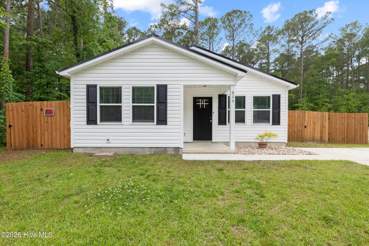 629 Walnut Drive, Jacksonville, NC 28540 - #1