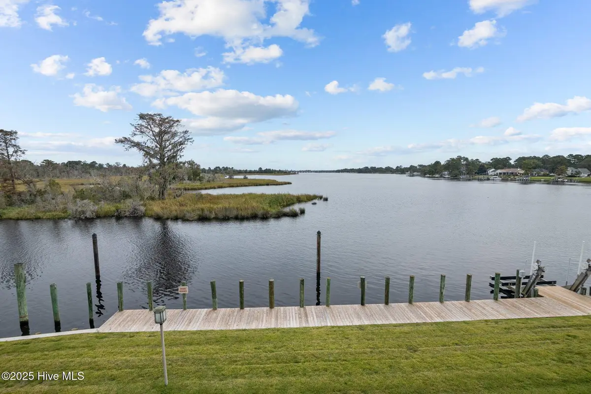 24 Batts Hill Road, New Bern, NC 28562 - #1