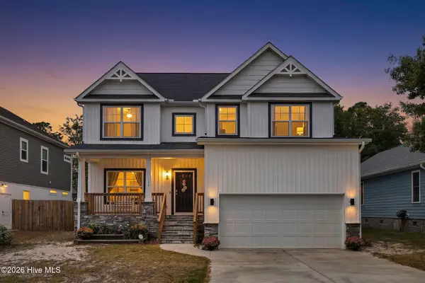 163 NE 2nd Street, Oak Island, NC 28465