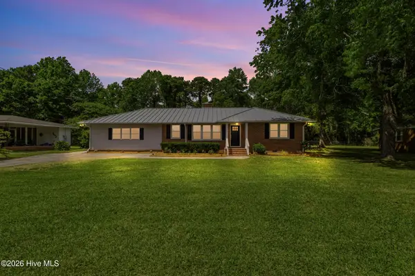 1719 Old Folkstone Road, Sneads Ferry, NC 28460