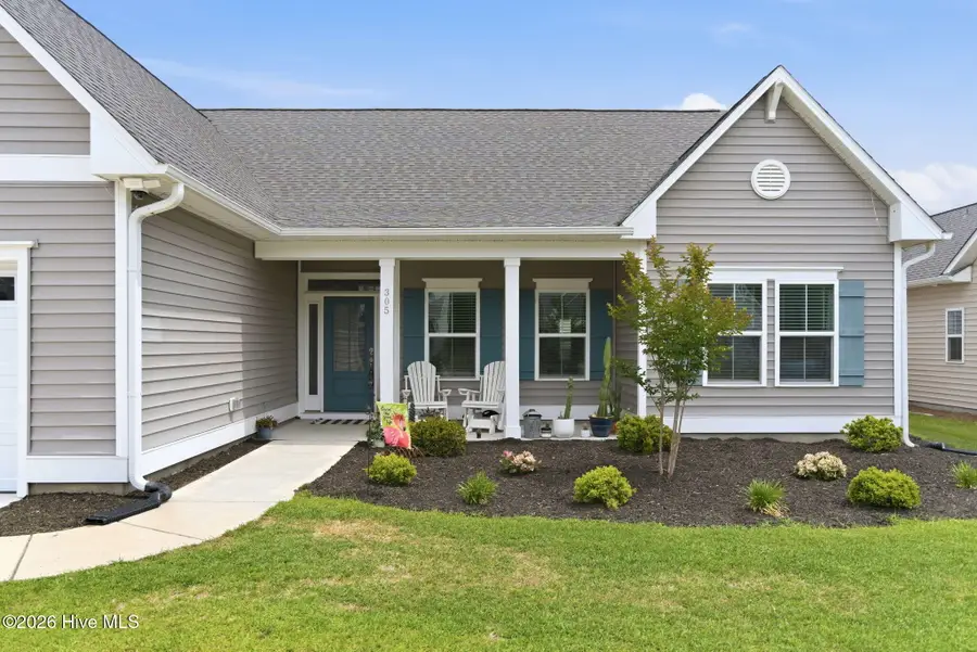 305 W Weatherbee Way, Hampstead, NC 28443 - #3