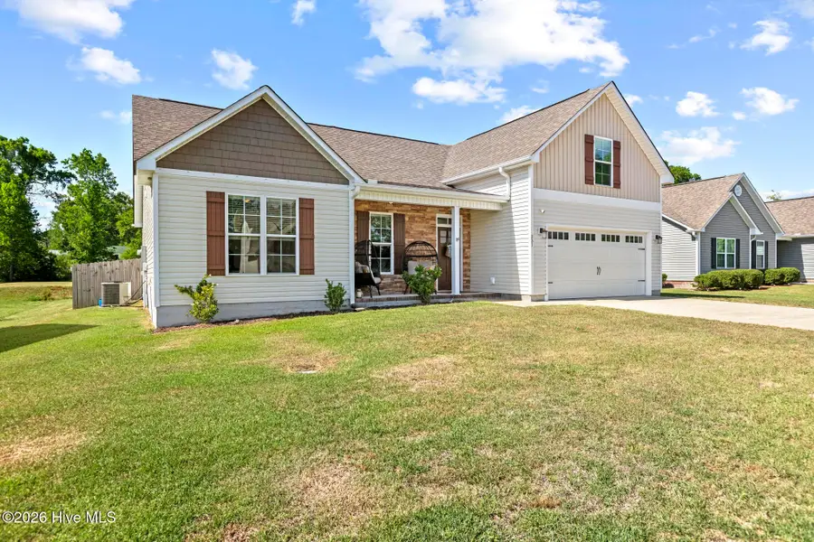 231 Holly Grove Court E, Jacksonville, NC 28540 - #2