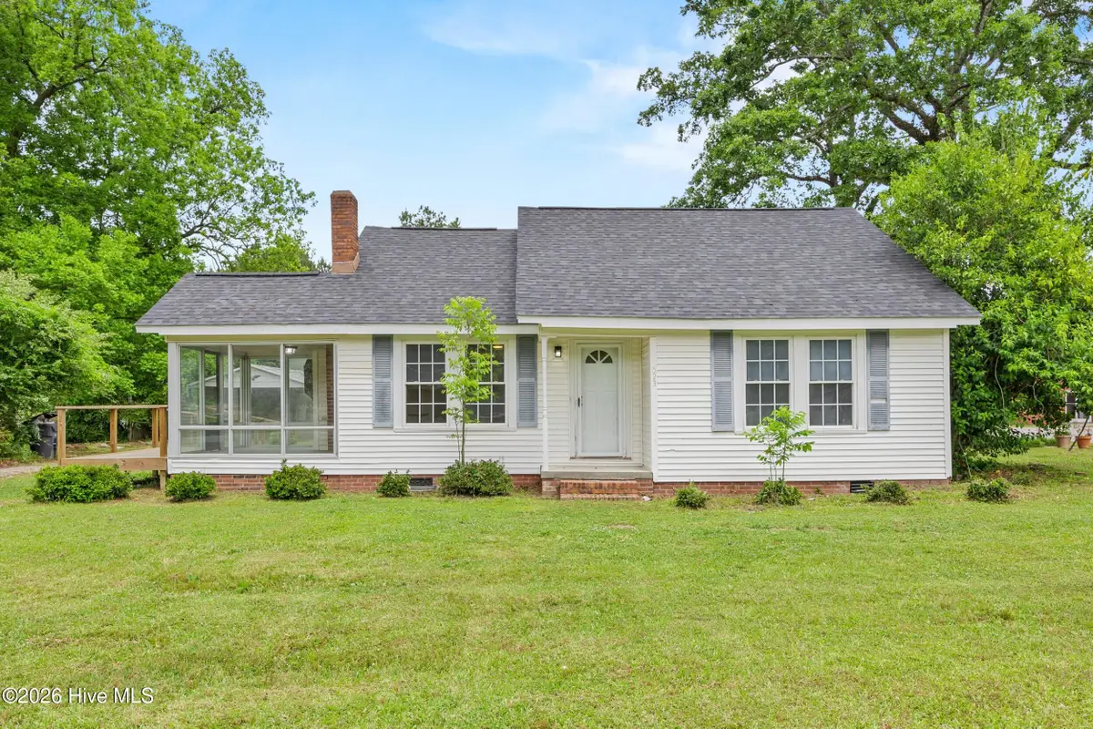 523 Hallsboro Road S, Hallsboro, NC 28442 - #1