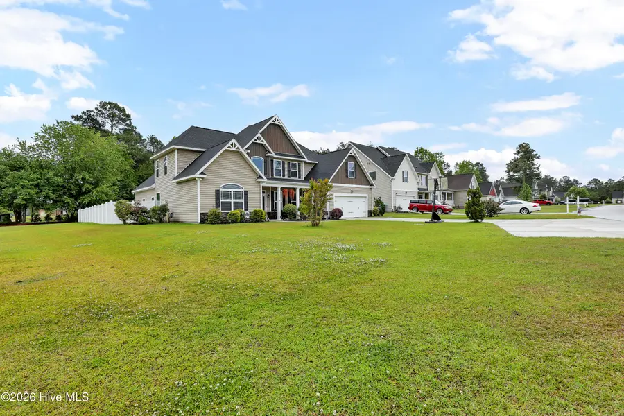 201 Wedgefield Circle, Maple Hill, NC 28454 - #2