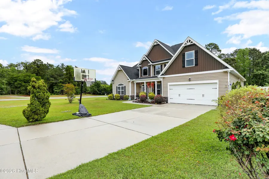 201 Wedgefield Circle, Maple Hill, NC 28454 - #3