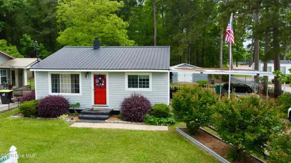 407 E Fremont Street, Kenly, NC 27542