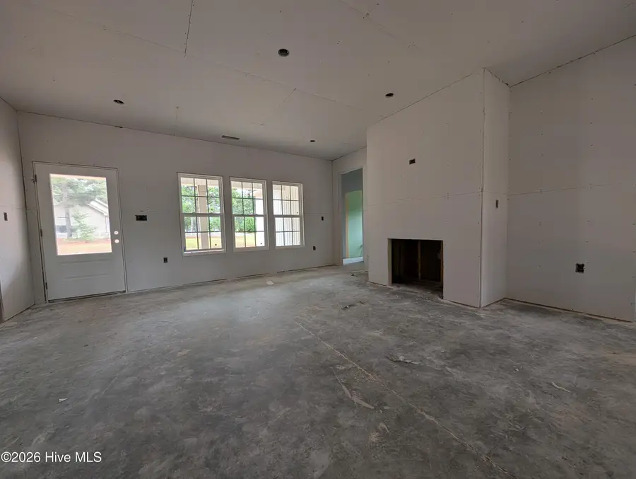 129 Laurel Oak Lane, Pinebluff, NC 28373 - #2