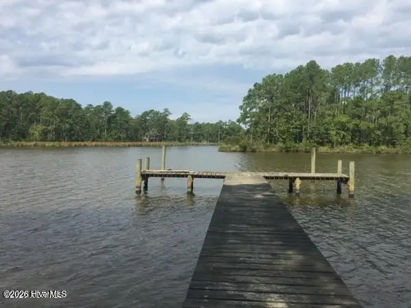 2421 Bailey Point Drive, Belhaven, NC 27810