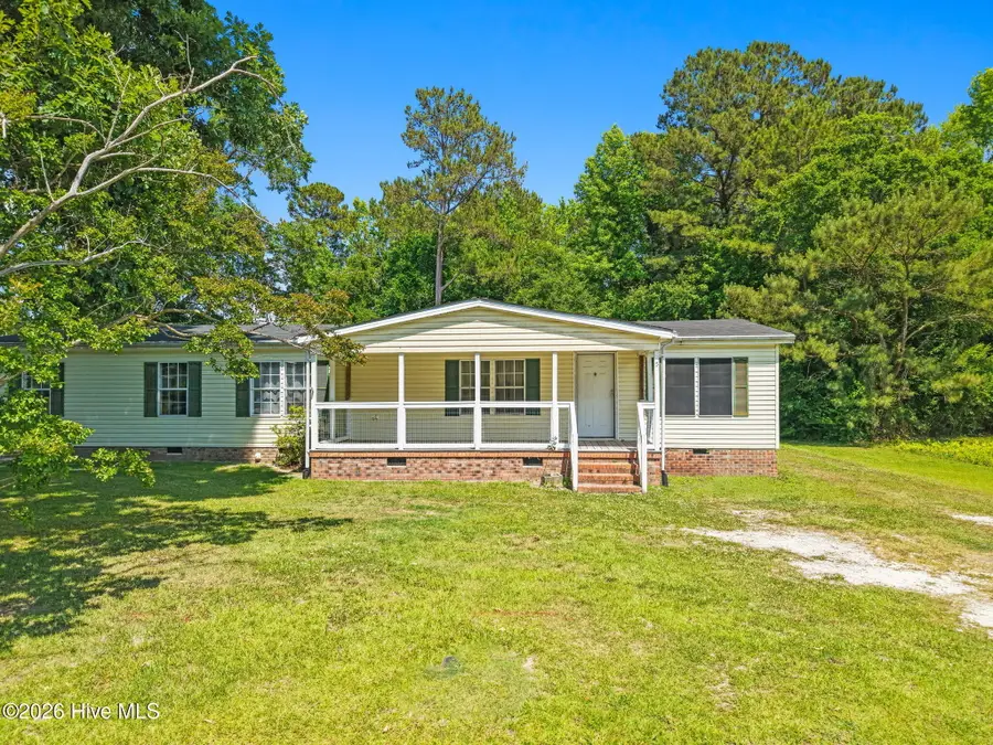 51 King Arthur Drive, Whiteville, NC 28472 - #2